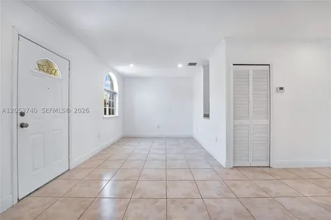 7711 SW 94th Terrace Miami FL 33156