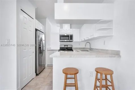 7711 SW 94th Terrace Miami FL 33156