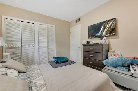 35 Oviedo Avenue Coral Gables FL 33134