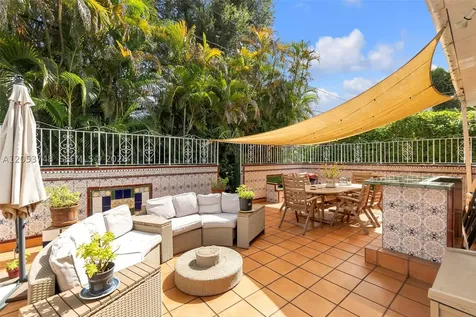 35 Oviedo Avenue Coral Gables FL 33134