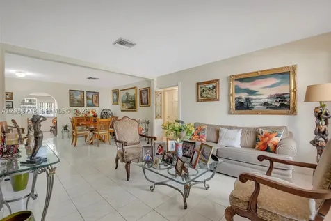 35 Oviedo Avenue Coral Gables FL 33134