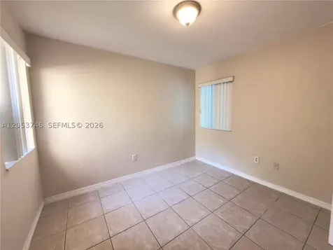 646 SW 7th Terra Florida City FL 33034