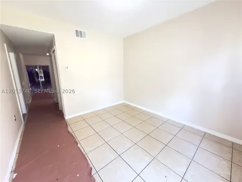 646 SW 7th Terra Florida City FL 33034