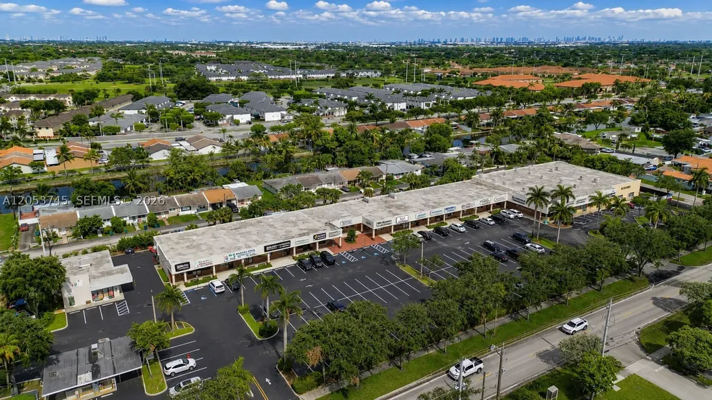 17601 NW 78th Avenue Hialeah FL 33015