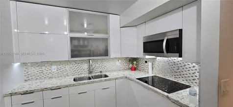 1345 W 41st Street Hialeah FL 33012