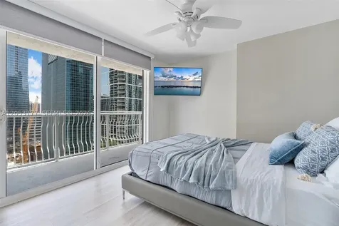 1200 Brickell Bay Drive Miami FL 33131