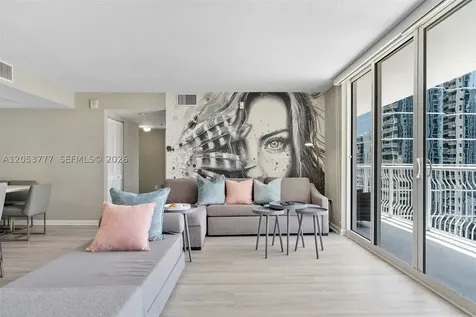 1200 Brickell Bay Drive Miami FL 33131