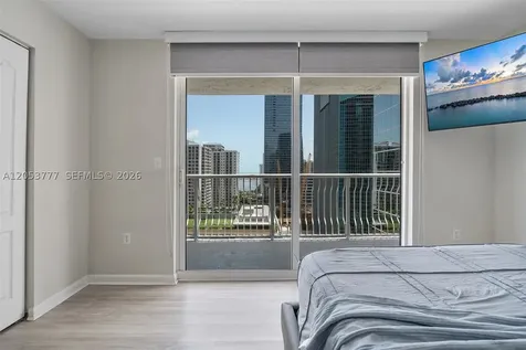 1200 Brickell Bay Drive Miami FL 33131