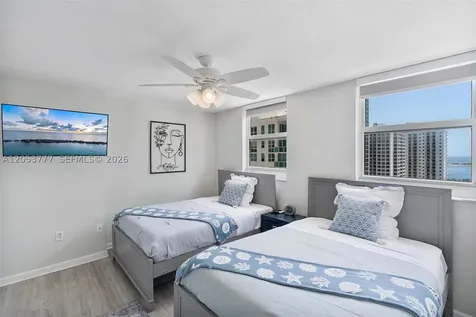 1200 Brickell Bay Drive Miami FL 33131