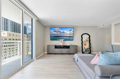 1200 Brickell Bay Drive Miami FL 33131