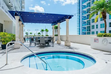 1200 Brickell Bay Drive Miami FL 33131