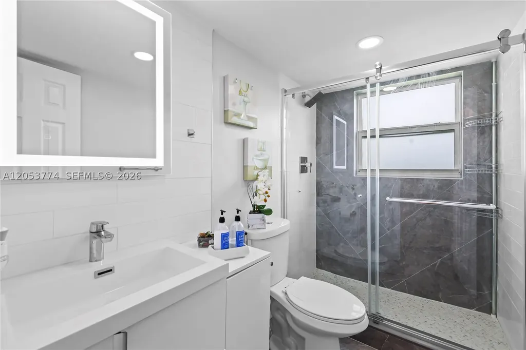 2661 S Course Drive Pompano Beach FL 33069
