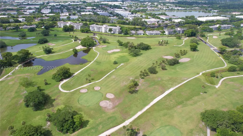2661 S Course Drive Pompano Beach FL 33069