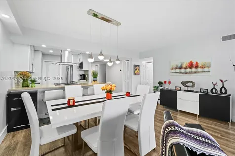 2661 S Course Drive Pompano Beach FL 33069
