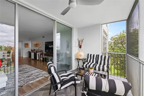 2661 S Course Drive Pompano Beach FL 33069