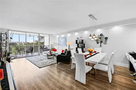 2661 S Course Drive Pompano Beach FL 33069