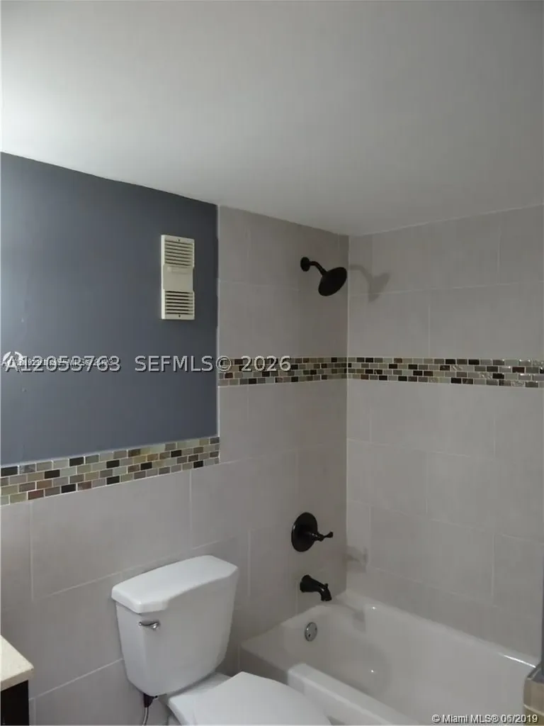 2741 Taft Street Hollywood FL 33020