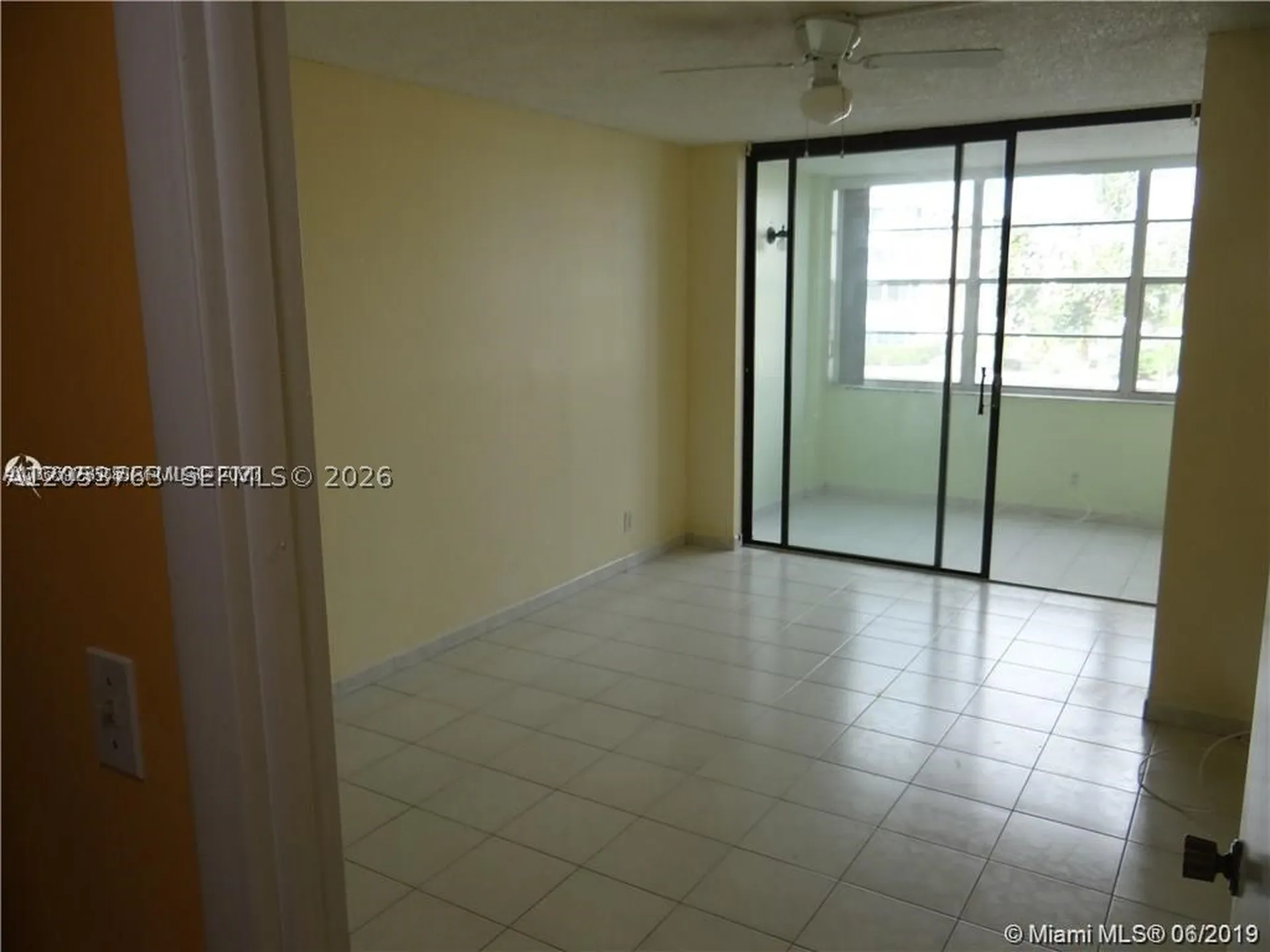 2741 Taft Street Hollywood FL 33020