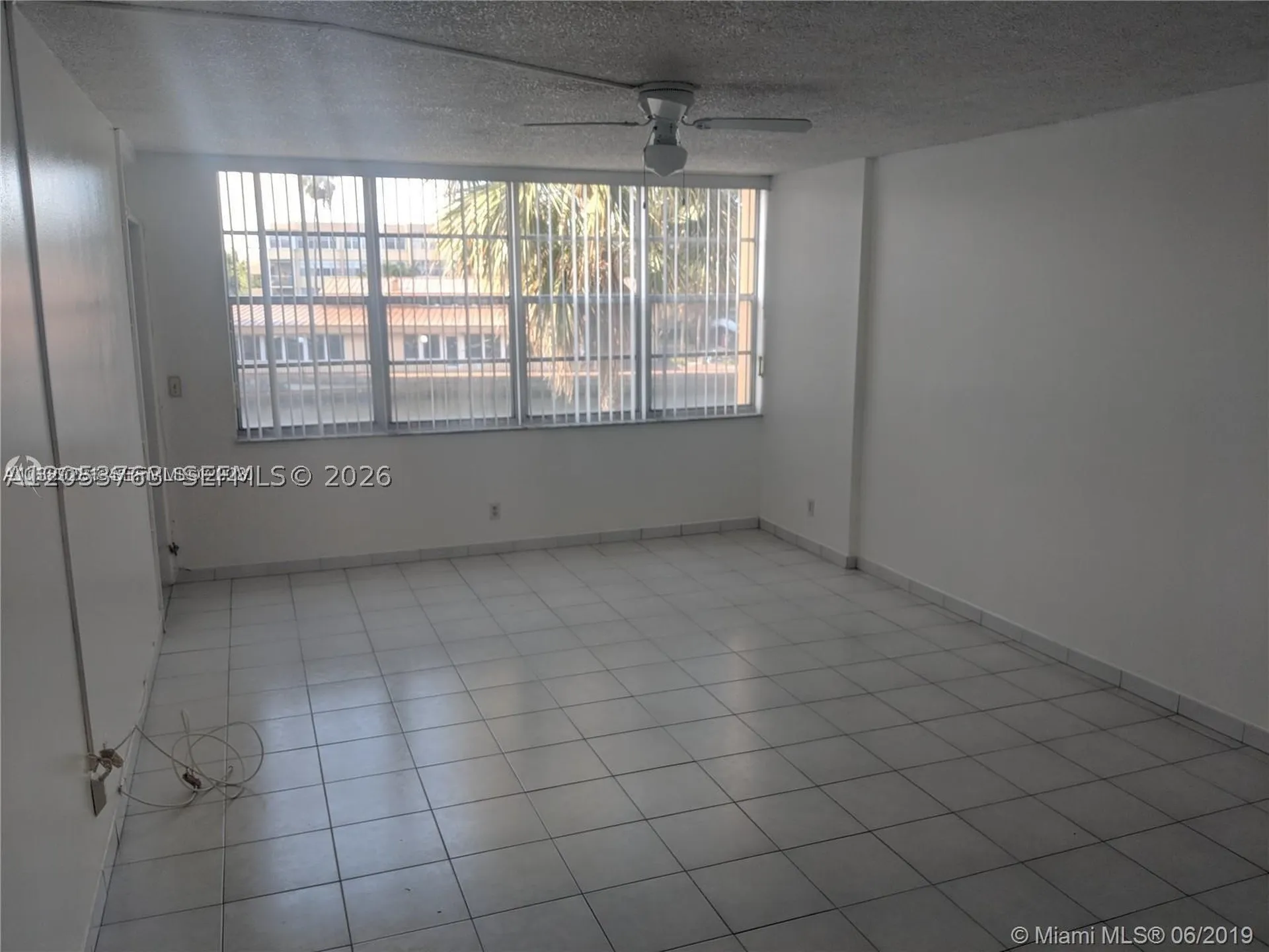 2741 Taft Street Hollywood FL 33020