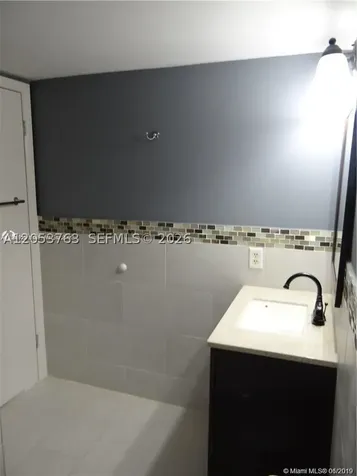 2741 Taft Street Hollywood FL 33020