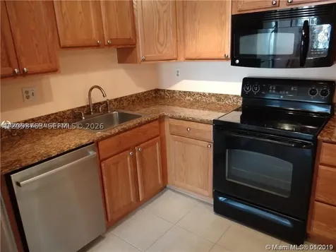 2741 Taft Street Hollywood FL 33020