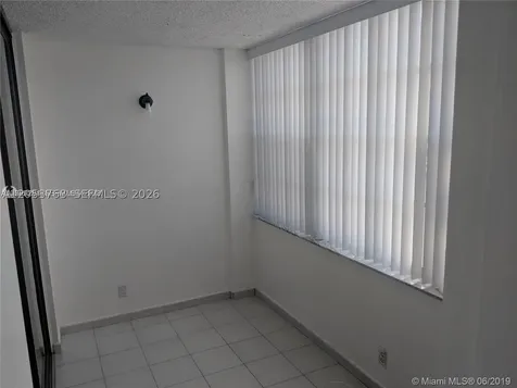 2741 Taft Street Hollywood FL 33020