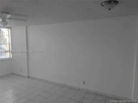 2741 Taft Street Hollywood FL 33020