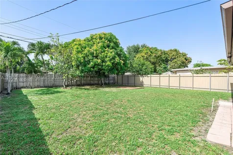 601 E 22nd Street Hialeah FL 33013