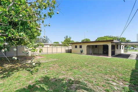 601 E 22nd Street Hialeah FL 33013