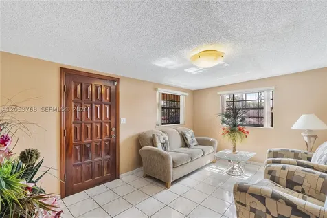 601 E 22nd Street Hialeah FL 33013