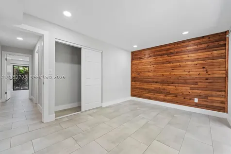 10932 SW 135th Ct Circle Miami FL 33186