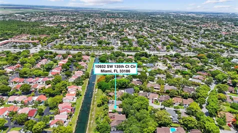 10932 SW 135th Ct Circle Miami FL 33186