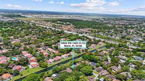 10932 SW 135th Ct Circle Miami FL 33186