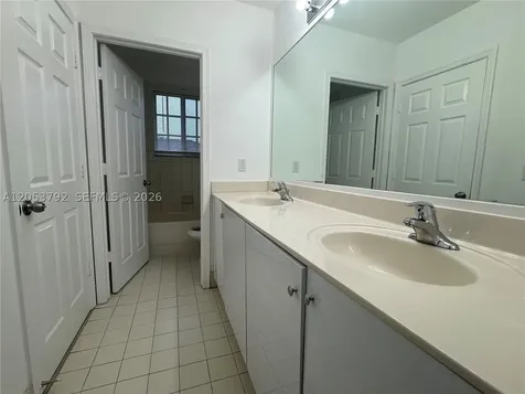 1415 NW 34th Way Lauderhill FL 33311