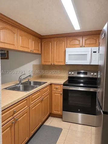 1705 W 58th Street Hialeah FL 33012