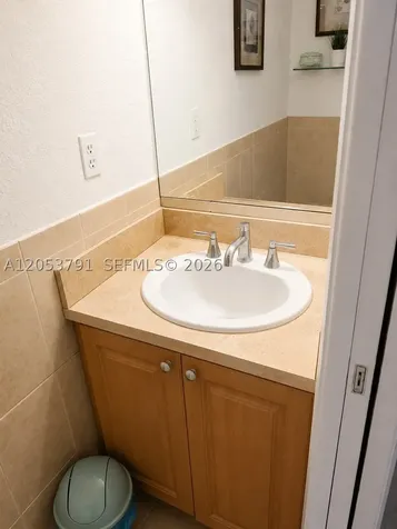 1705 W 58th Street Hialeah FL 33012
