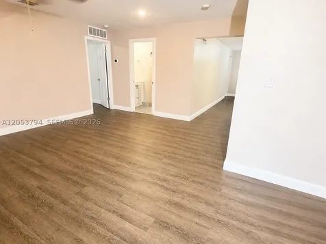 985 SW 10th Street Miami FL 33130