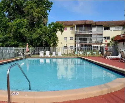 4047 NW 16th Street Lauderhill FL 33313