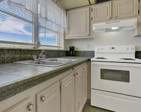 4047 NW 16th Street Lauderhill FL 33313