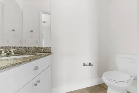 4023 SW 10th Street Miami FL 33134