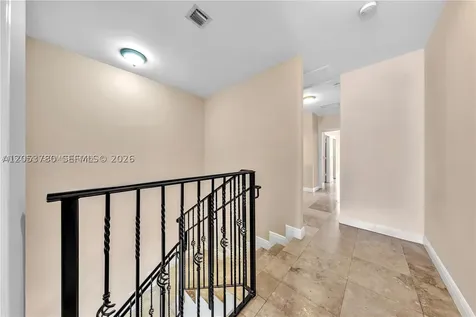 4023 SW 10th Street Miami FL 33134