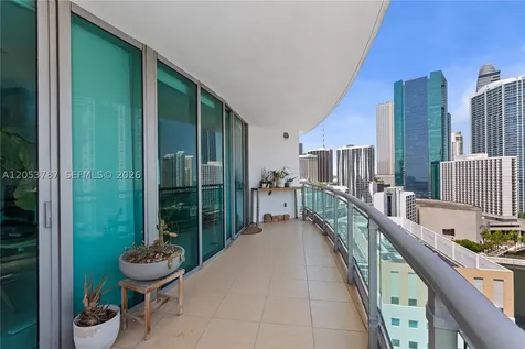 350 S Miami Avenue Miami FL 33130