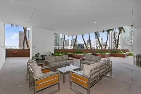 350 S Miami Avenue Miami FL 33130