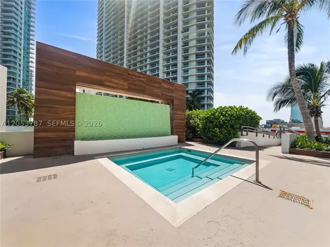 350 S Miami Avenue Miami FL 33130
