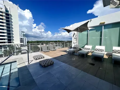 6080 Collins Avenue Miami Beach FL 33140