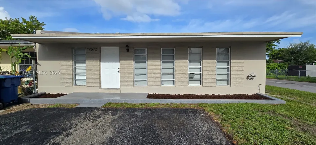 19572 NW 29th Place Miami Gardens FL 33056