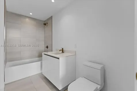 2678 Tigertail Avenue Miami FL 33133