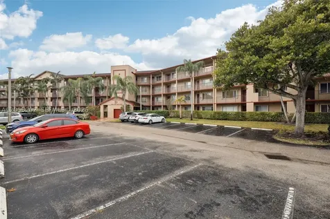 850 SW 138th Avenue Pembroke Pines FL 33027