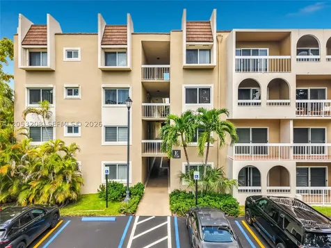 7722 Camino Real Miami FL 33143