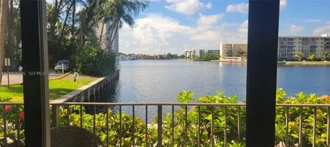 Aventura FL 33160